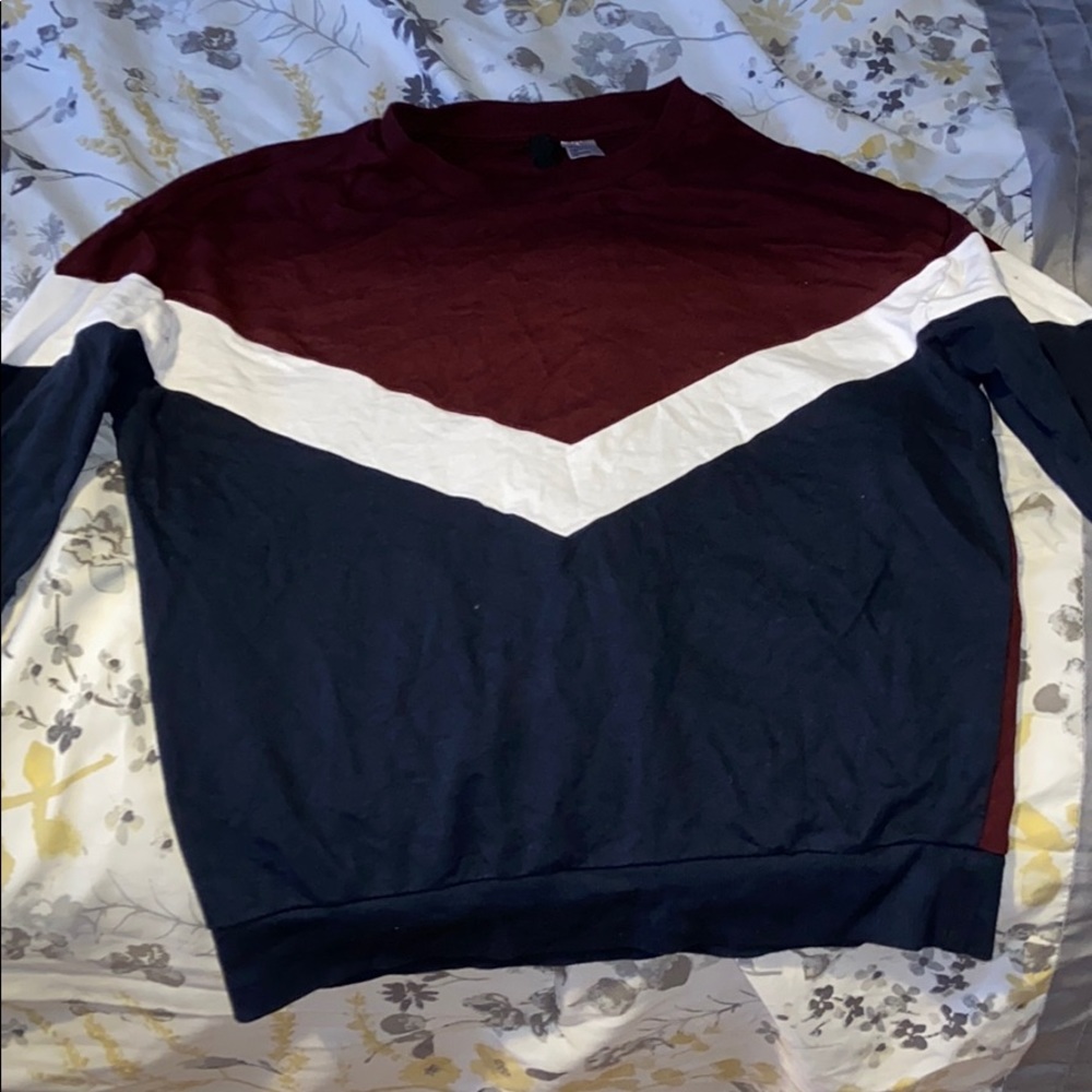 A long sleeve shirt.